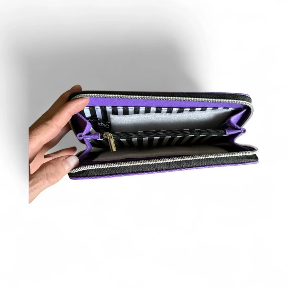 🎁 NWT Marc Tetro Bichon Frise Purple Zip Wallet – Gift Box Included